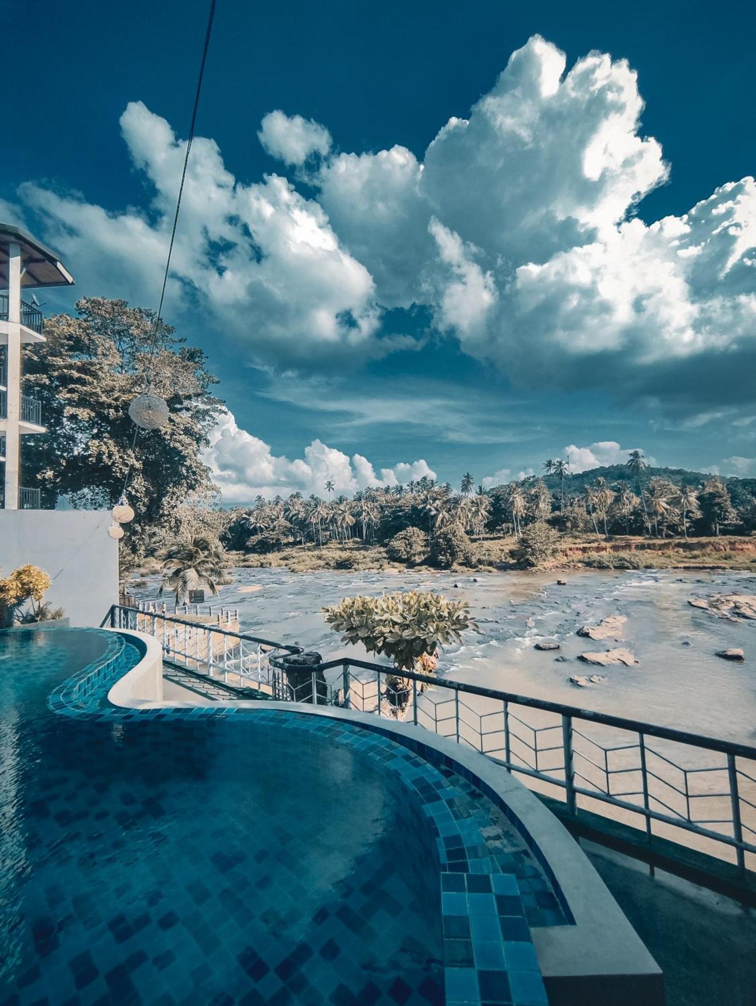 Hotel Elephant Park - New Deal! Half Off Airport Pickups Available Pinnawala  Exterior photo